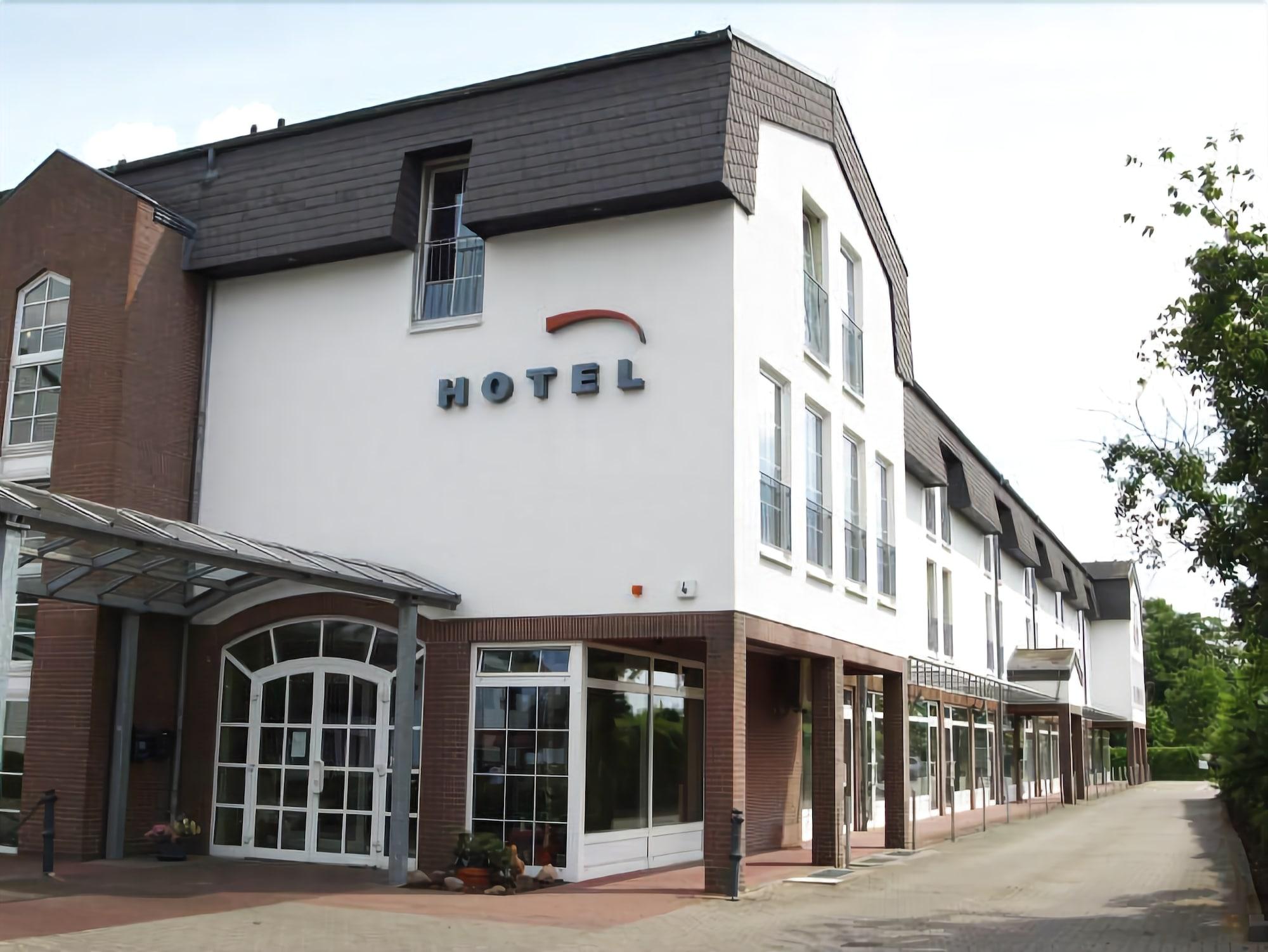 Hotel Lindenberger Hof Ahrensfelde Eksteriør bilde