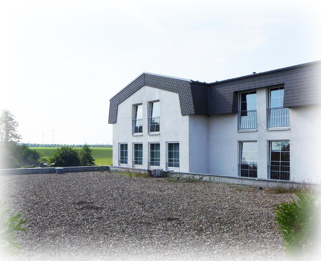 Hotel Lindenberger Hof Ahrensfelde Eksteriør bilde